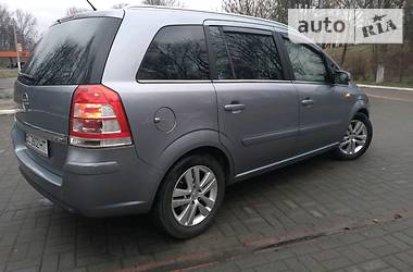 Минивэн Opel Zafira 2009 в Дрогобыче