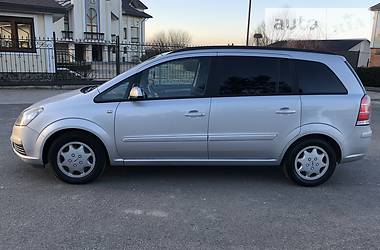 Минивэн Opel Zafira 2006 в Владимир-Волынском