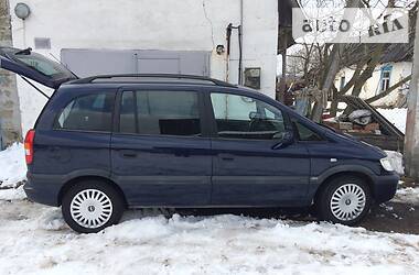 Мінівен Opel Zafira 2002 в Вараші