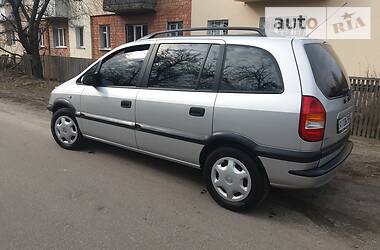 Минивэн Opel Zafira 2001 в Броварах