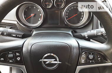 Універсал Opel Zafira 2013 в 