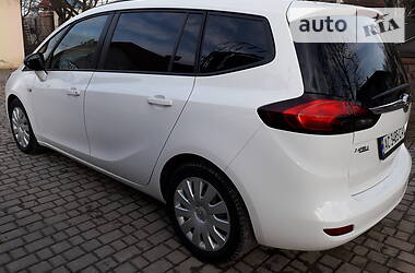 Універсал Opel Zafira 2013 в 