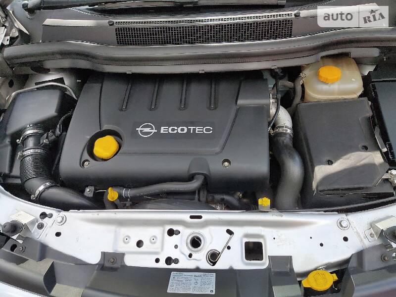 Універсал Opel Zafira 2008 в Звягелі