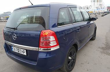 Універсал Opel Zafira 2008 в 