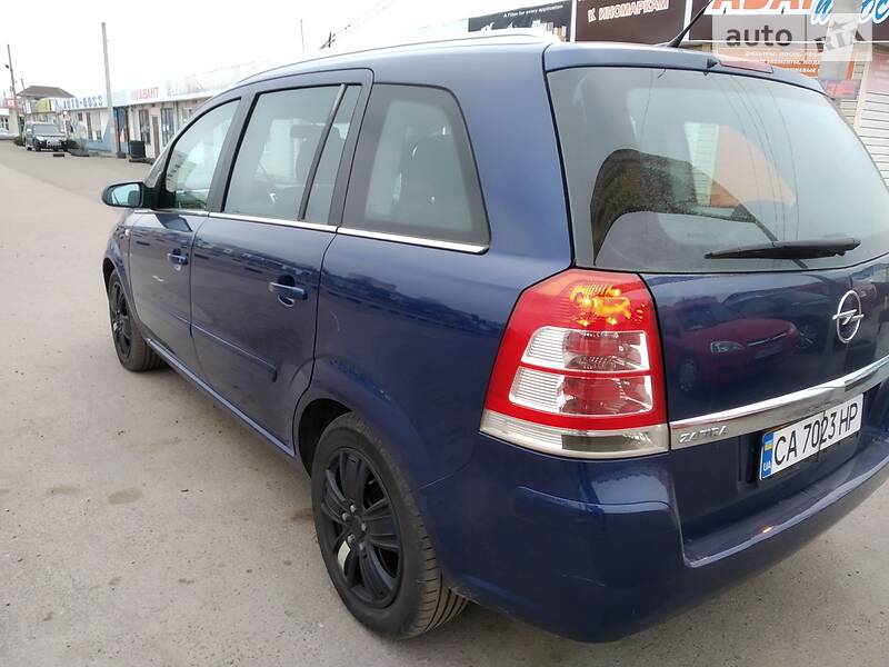 Универсал Opel Zafira 2008 в Черкассах фото 6 Универсал Opel Zafira 2008 в Черкассах