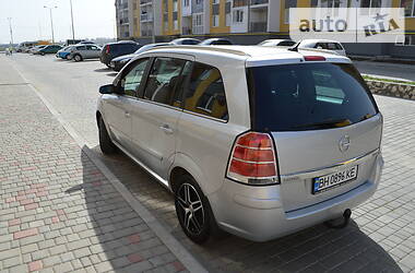 Минивэн Opel Zafira 2007 в Одессе