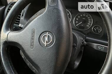 Мінівен Opel Zafira 2003 в 