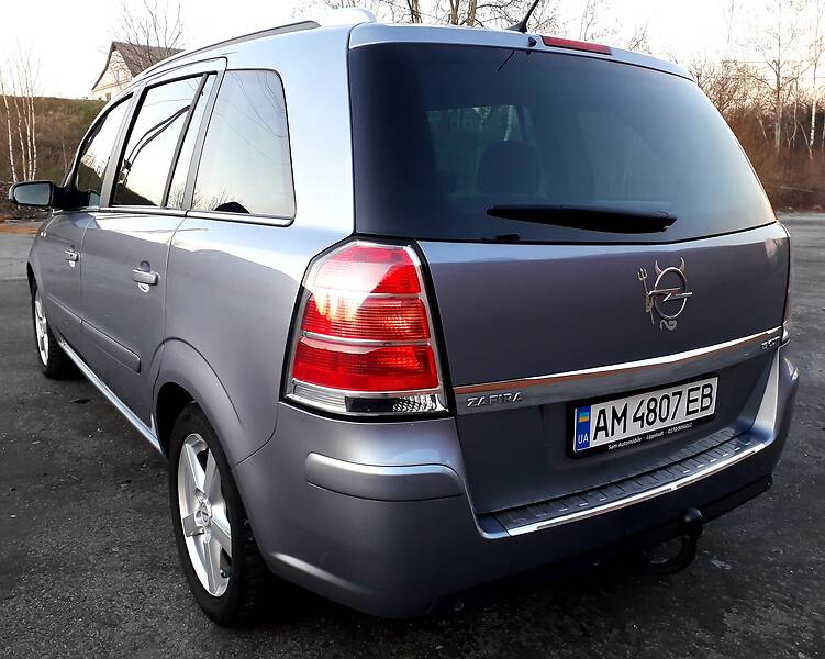 Мінівен Opel Zafira 2006 в Звягелі