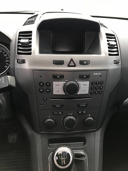Універсал Opel Zafira 2008 в Києві