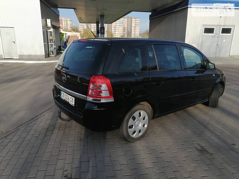 Мінівен Opel Zafira 2009 в Рівному