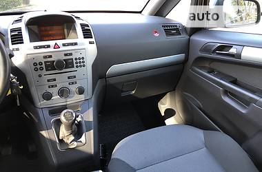 Мінівен Opel Zafira 2010 в 