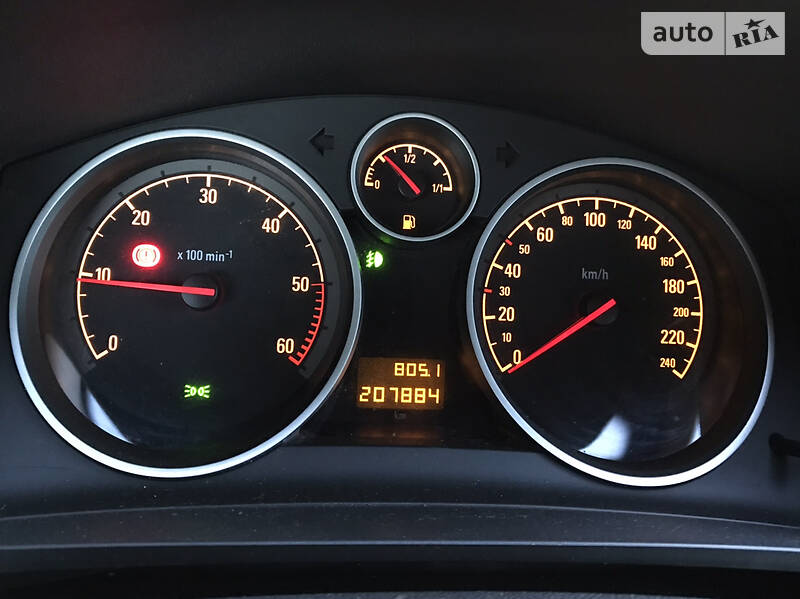 Мінівен Opel Zafira 2010 в Луцьку