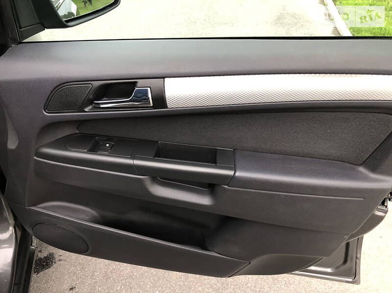 Мінівен Opel Zafira 2009 в Вінниці