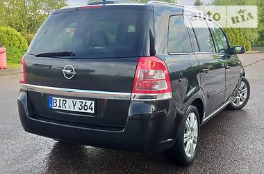 Мінівен Opel Zafira 2008 в Дрогобичі