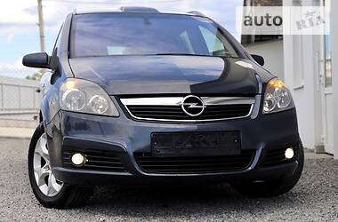 Минивэн Opel Zafira 2007 в Дрогобыче