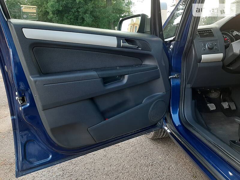 Мінівен Opel Zafira 2008 в Тернополі