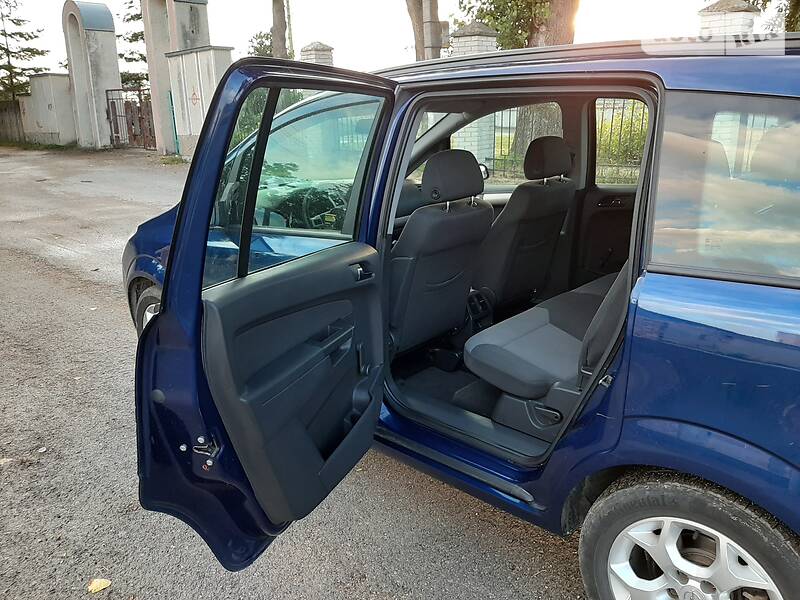 Мінівен Opel Zafira 2008 в Тернополі