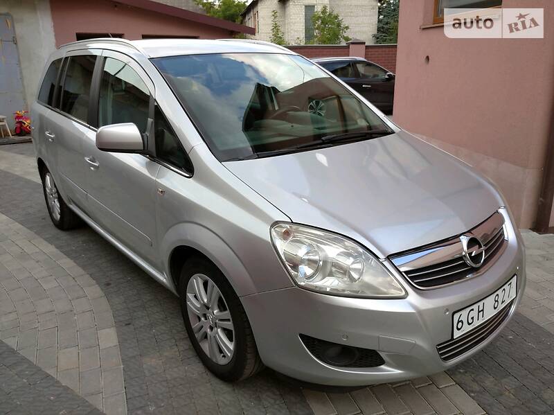 Універсал Opel Zafira 2010 в Стрию фото 5 Універсал Opel Zafira 2010 в Стрию
