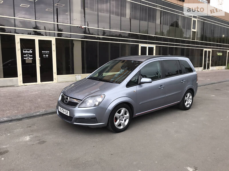 Мінівен Opel Zafira 2008 в Рівному