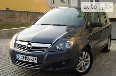 Універсал Opel Zafira 2008 в 