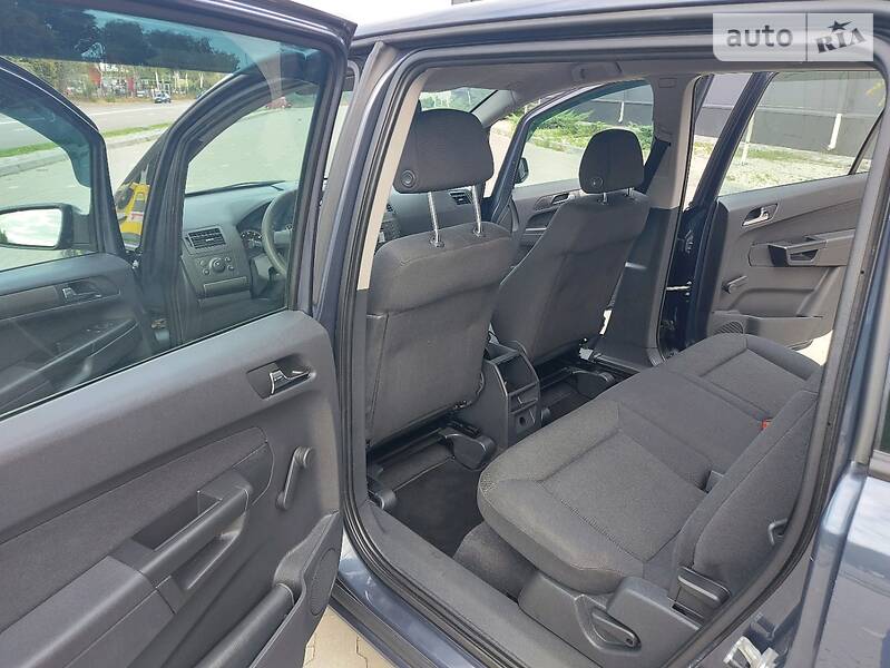 Мінівен Opel Zafira 2007 в Білій Церкві