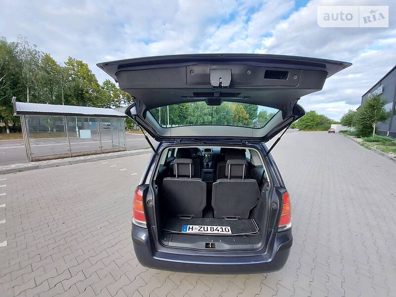 Мінівен Opel Zafira 2007 в Білій Церкві
