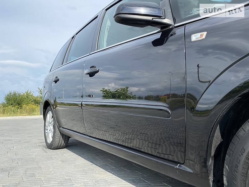 Мінівен Opel Zafira 2008 в Стрию фото 16 Мінівен Opel Zafira 2008 в Стрию
