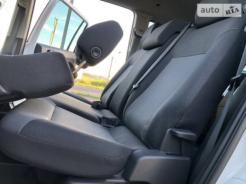 Мінівен Opel Zafira 2009 в Дрогобичі