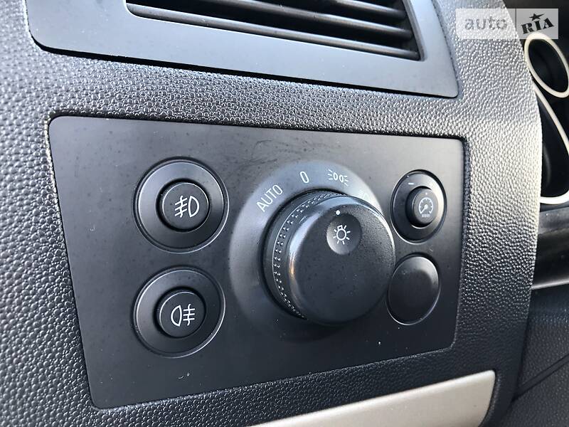 Мінівен Opel Zafira 2009 в Дрогобичі