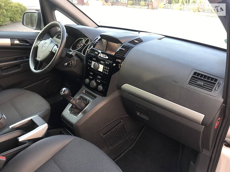 Універсал Opel Zafira 2009 в Стрию фото 51 Універсал Opel Zafira 2009 в Стрию