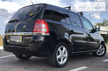 Универсал Opel Zafira 2009 в Дрогобыче