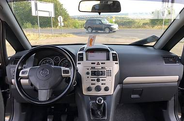 Универсал Opel Zafira 2009 в Дрогобыче