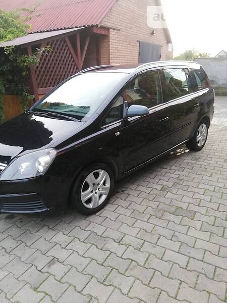 Универсал Opel Zafira 2008 в Ковеле