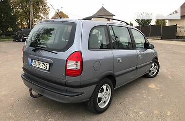 Минивэн Opel Zafira 2005 в Владимир-Волынском