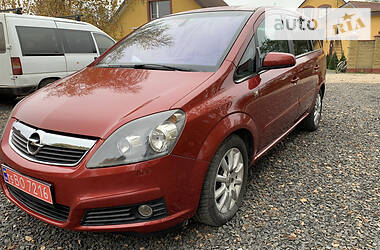 Минивэн Opel Zafira 2006 в Луцке