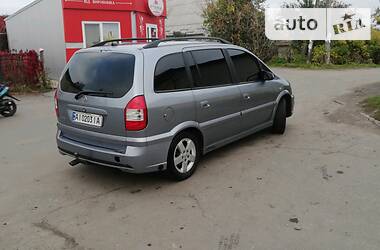 Минивэн Opel Zafira 2005 в Ракитном