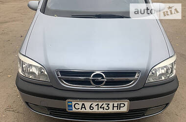 Универсал Opel Zafira 2003 в Черкассах