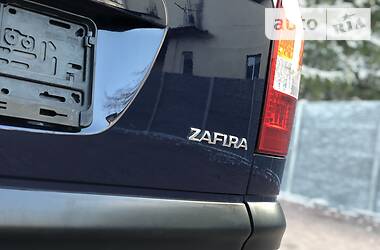 Минивэн Opel Zafira 2000 в Львове