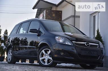 Универсал Opel Zafira 2009 в Дрогобыче