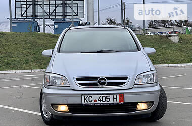 Минивэн Opel Zafira 2005 в Виннице