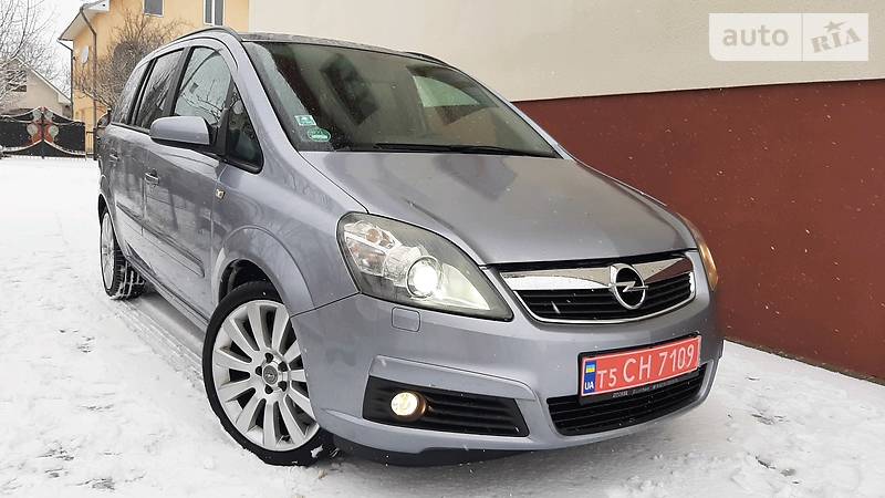 Минивэн Opel Zafira 2007 в Стрые