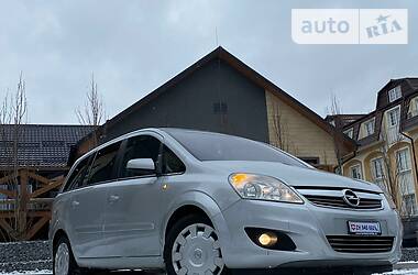 Минивэн Opel Zafira 2008 в Стрые