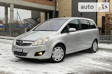 Минивэн Opel Zafira 2008 в Стрые