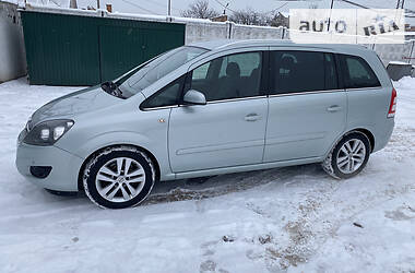 Минивэн Opel Zafira 2009 в Виннице