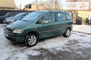 Минивэн Opel Zafira 2000 в Виннице