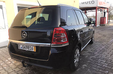 Универсал Opel Zafira 2009 в Стрые