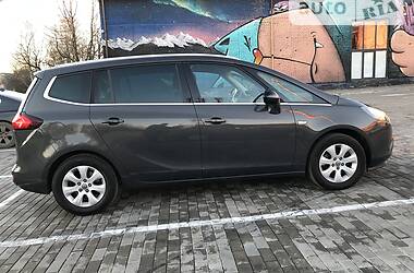 Минивэн Opel Zafira 2015 в Луцке