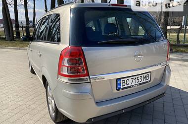 Мінівен Opel Zafira 2008 в Стрию