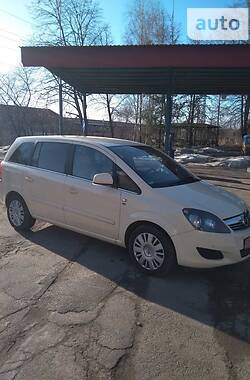 Минивэн Opel Zafira 2011 в Ровно