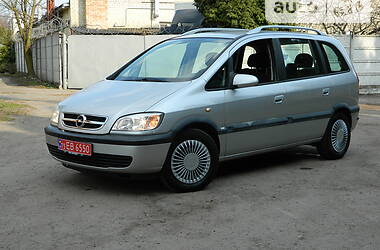 Минивэн Opel Zafira 2004 в Ровно